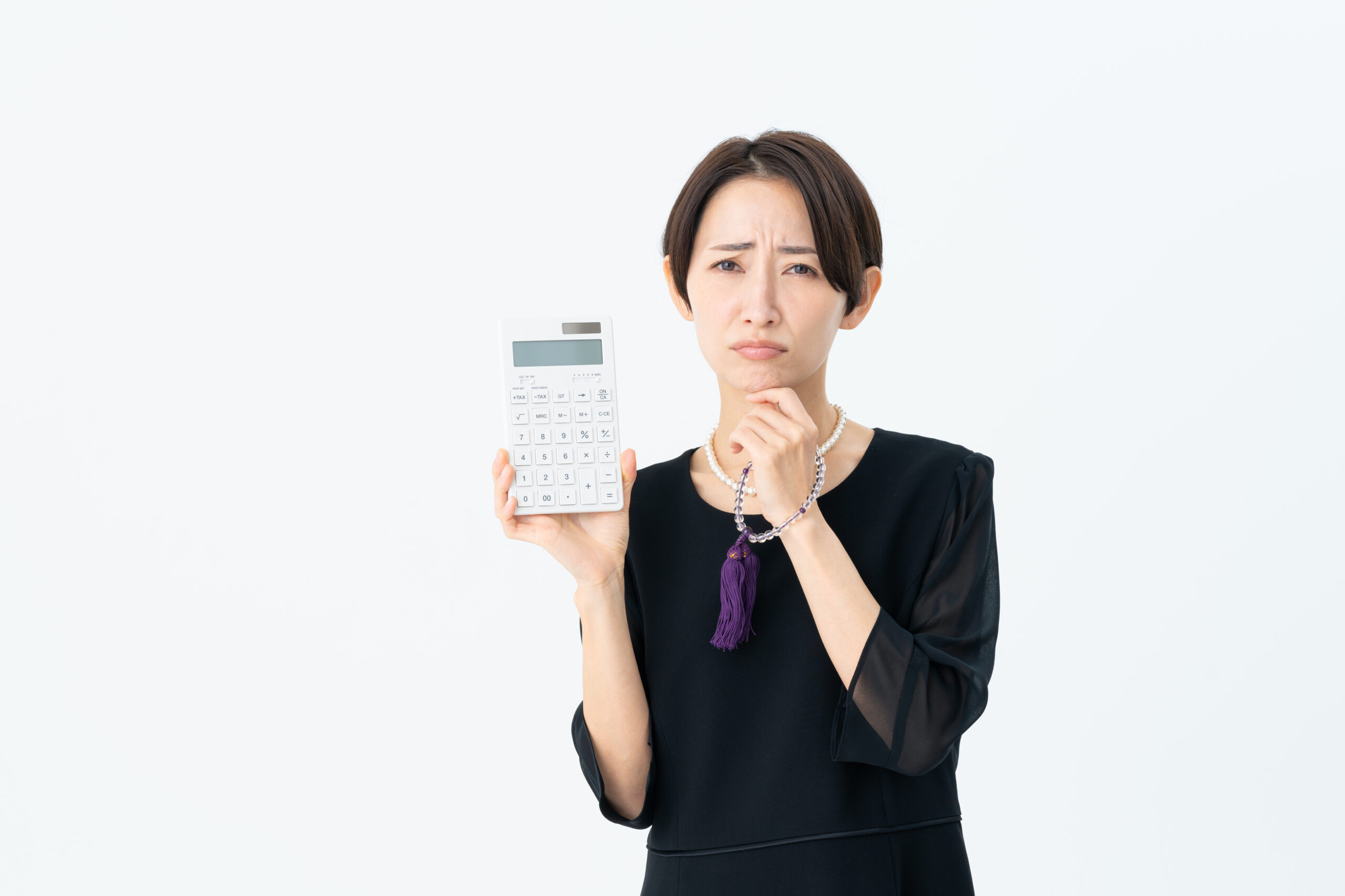 ポーズをとる女性